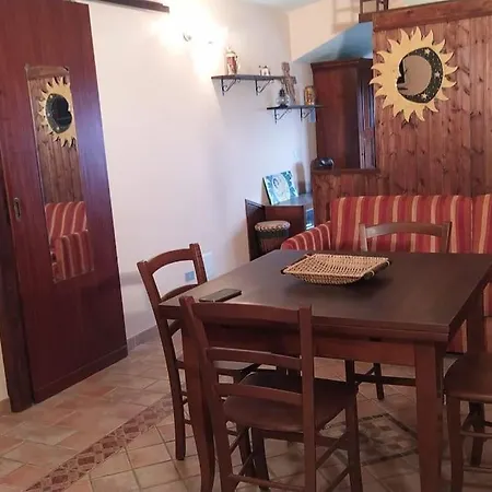 A 100m Dal Mare Apartment *